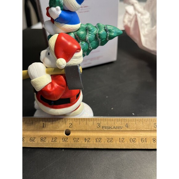 Hallmark 2022 Polar Bear Santa KOC Member Exclusive Magic Christmas Ornament - Picture 5 of 7